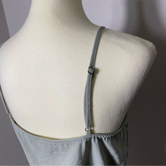 Flawless Sage Green Aurelia Tie Front Cami Women's Size Medium - Picture 2 of 14